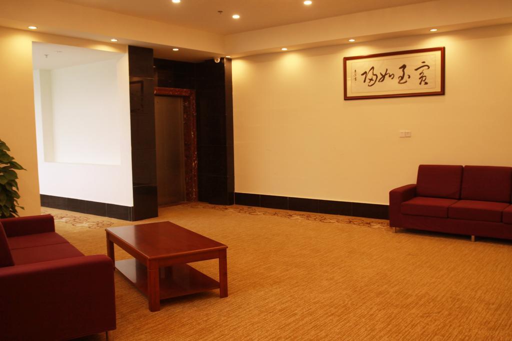 Shanghai Shuiting Holiday Hotel エクステリア 写真